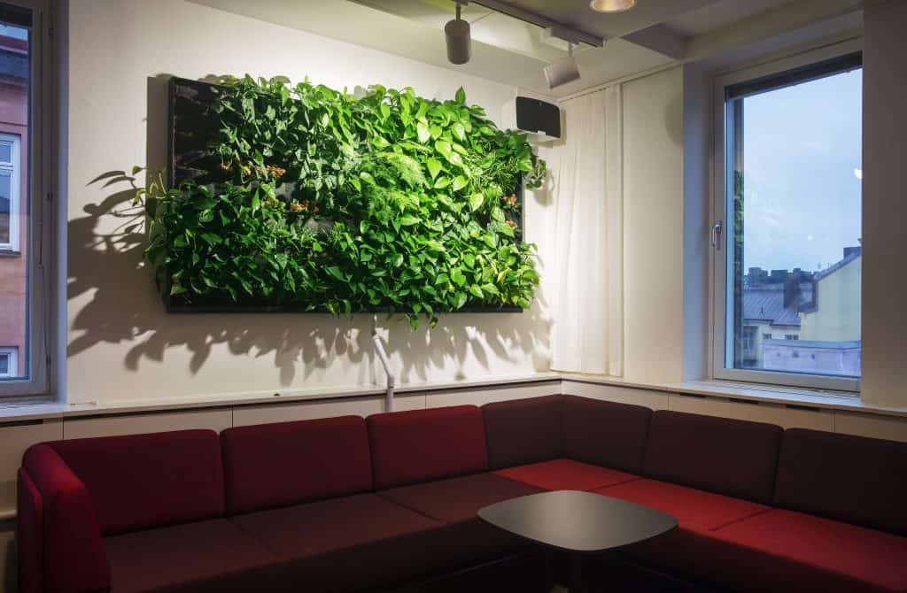 iterio 2m2 green screen indoor vertical garden bespoke greenery stockholm 2018 greenworks